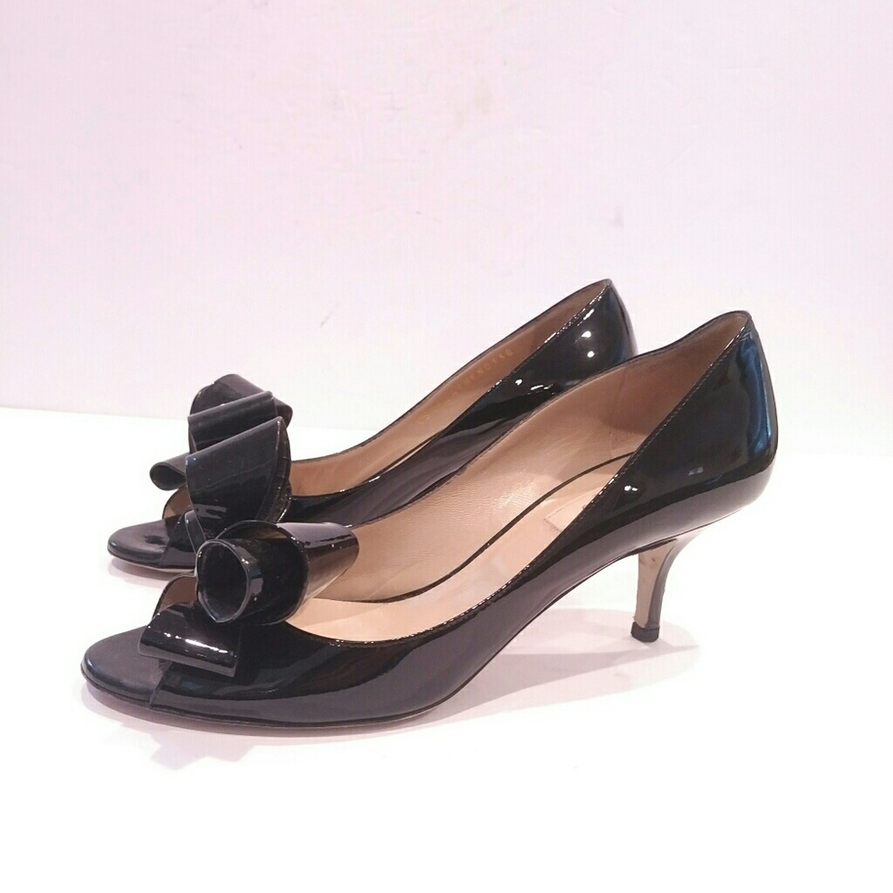 VALENTINO Patent Bow Open Toe Pumps size 38